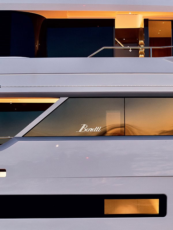 Benetti-Yachts-Oasis-34M-Exteriors-Quote