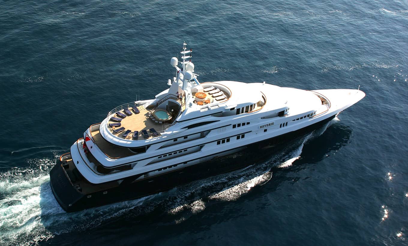 Benetti-HOY-Heritage-2000-Revierie