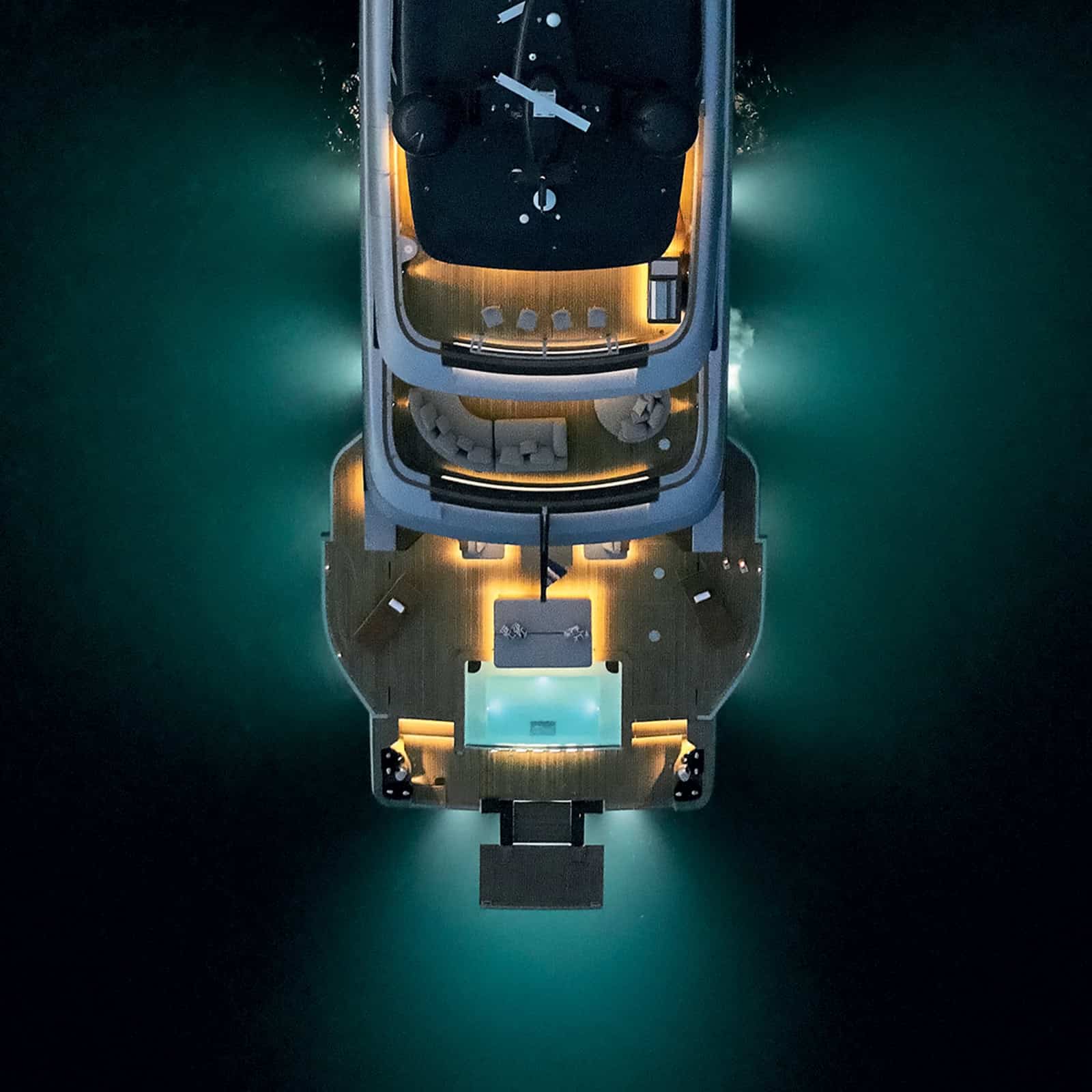 Benetti-HOY-Hybrid-Yachts-Sustainability-02-Hotel-Mode-Detail