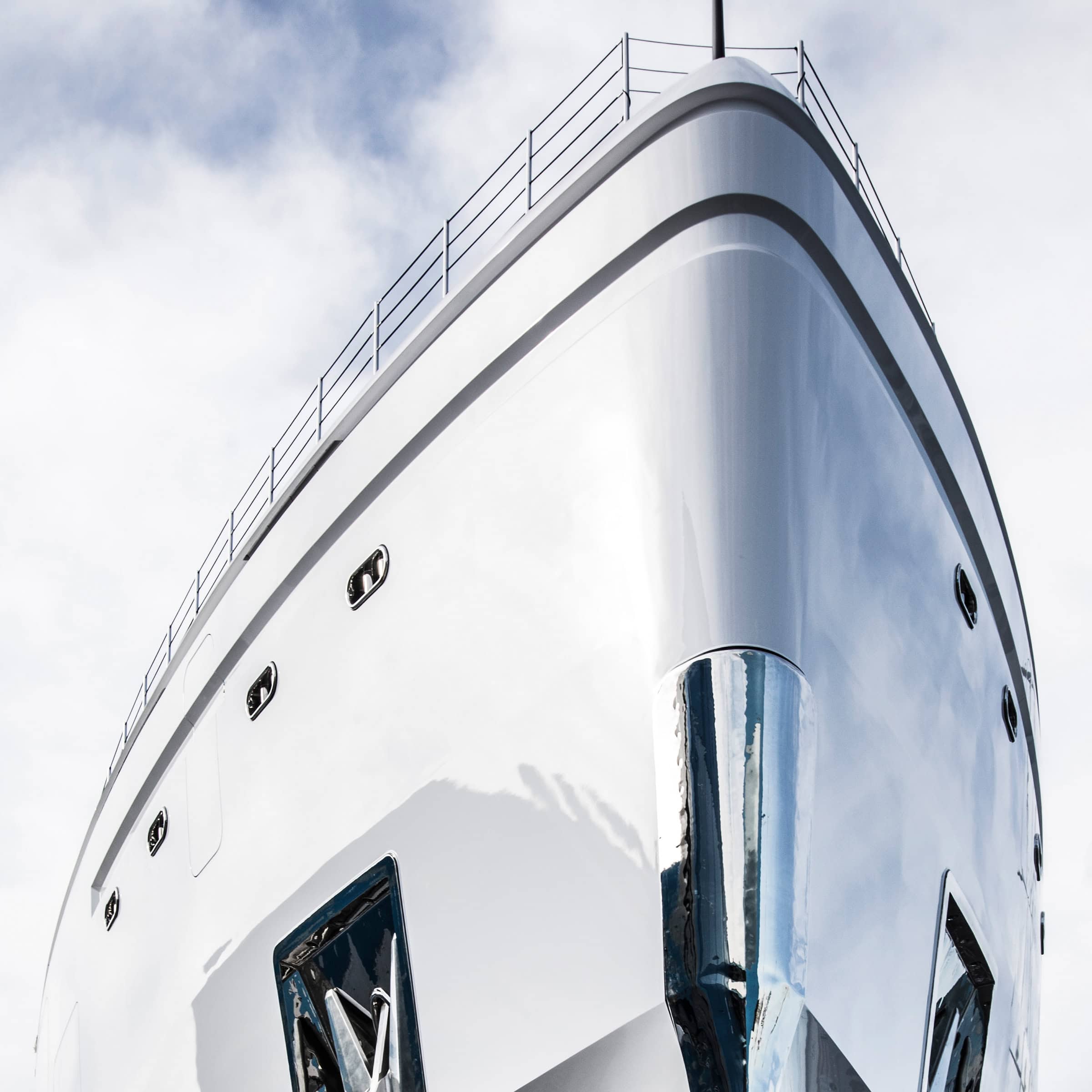 Benetti-HOY-Hybrid-Yachts-Sustainability-04-Hull-Efficiency-Detail
