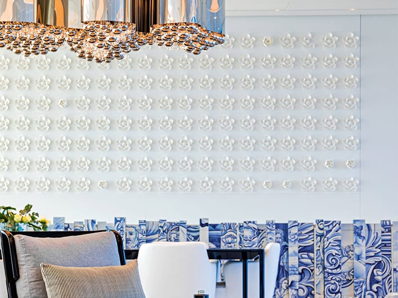 Benetti-Yachts-Custom-FB272-Luminosity-03-01-Art-Centric