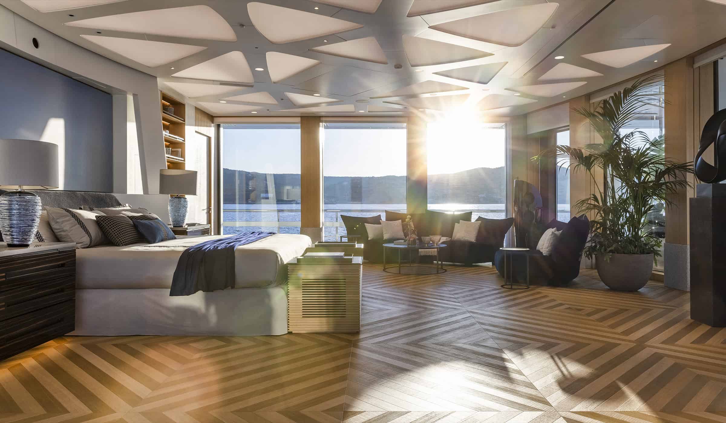 Benetti-Yachts-Custom-FB272-Luminosity-07-Carousel-05-Owners-Suite