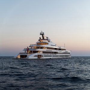 Benetti-Yachts-Custom-Lana-Exteriors-01-01