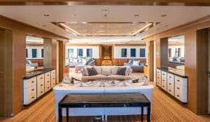 Benetti-Yachts-Custom-Lana-Exteriors-05-Carousel-01-Living-Room