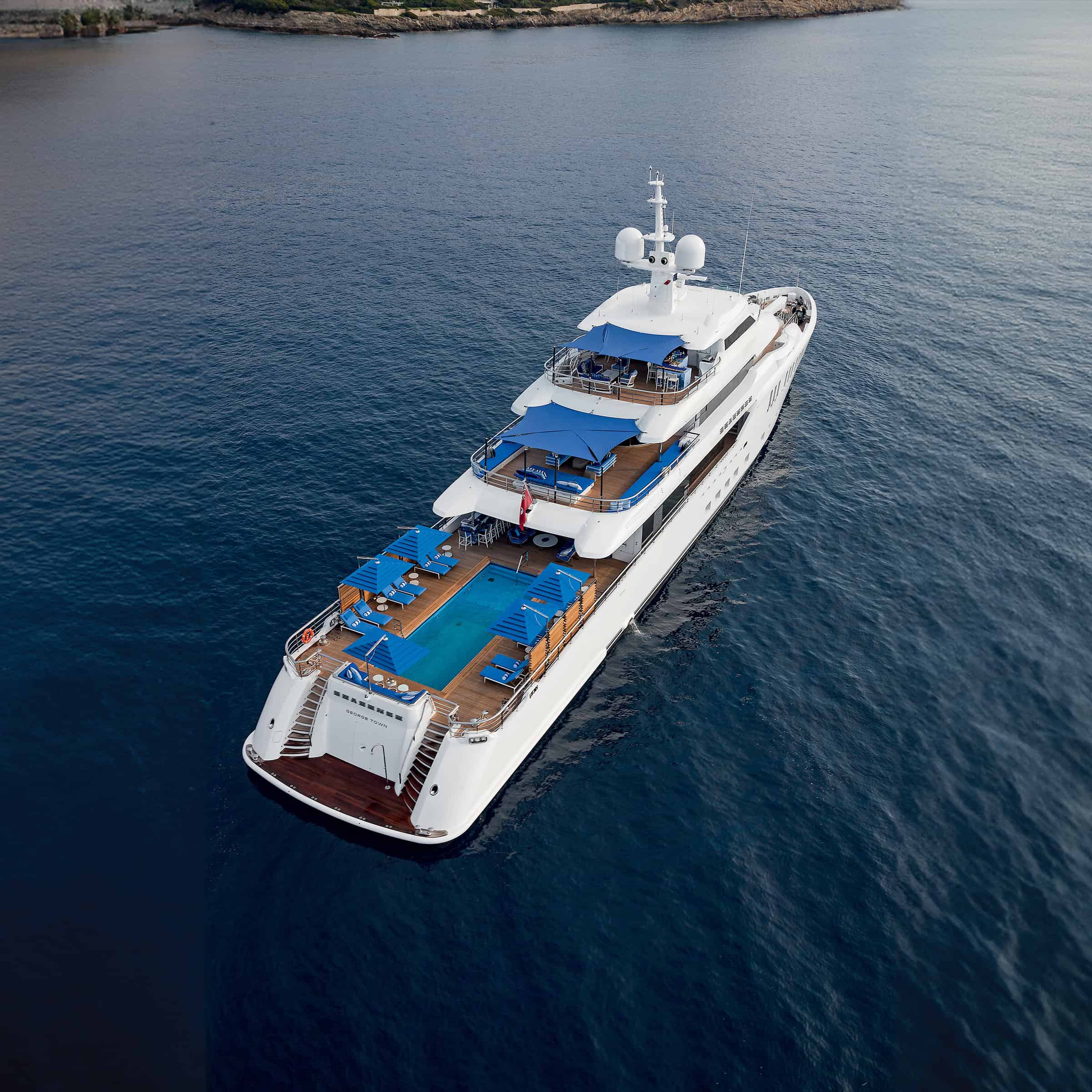 Benetti-Yachts-Custom-Seasense-Exteriors-01-01