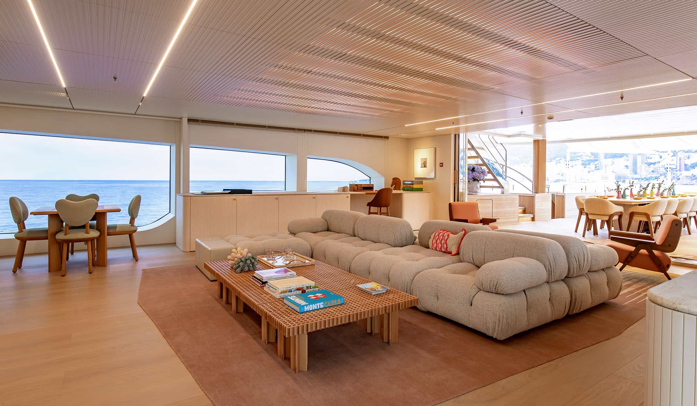 Benetti_MY Kasper 7_upper deck_1