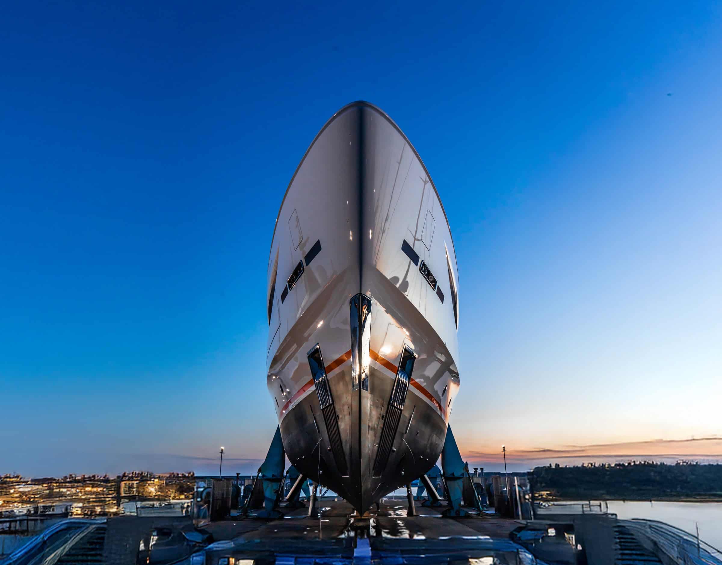 Benetti FB615 unveils